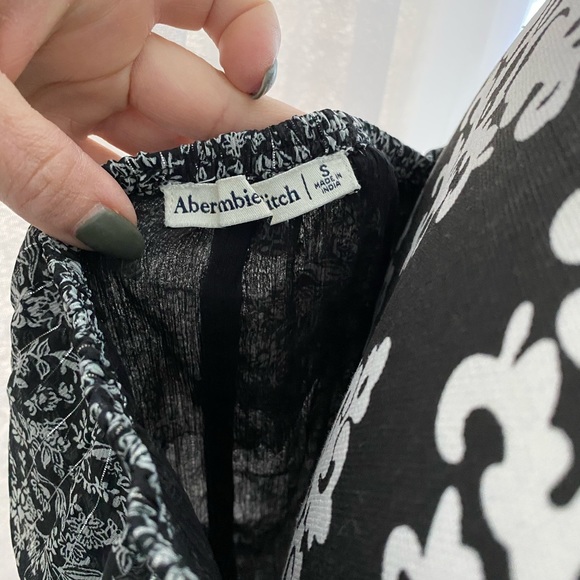 Abercrombie off the shoulder bodysuit small - Picture 3 of 7